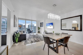 38th floor W residence with amenities
